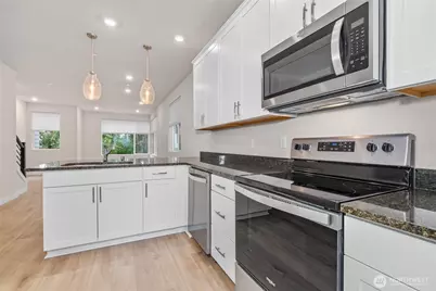 2121 N 148th Street #C, Shoreline, WA 98133 - Photo 8