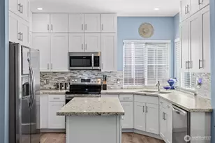 5021 S 232nd St, Kent, WA 98032 - Photo 10