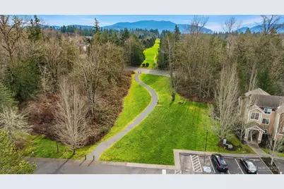 710 240th Way SE #J302, Sammamish, WA 98074 - Photo 8