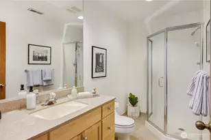 3311 SW Hinds St, Seattle, WA 98126 - Photo 32