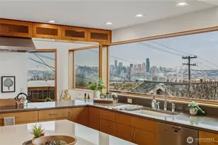 3311 SW Hinds St, Seattle, WA 98126 - Photo 4