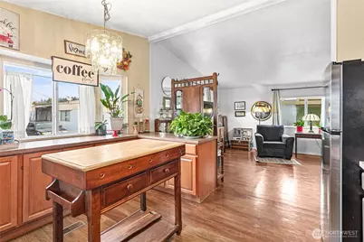 2522 Old Highway 99 Road S #6, Mount Vernon, WA 98273 - Photo 12