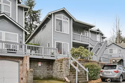 2210 Grade Road #7, Lake Stevens, WA 98258 - Photo 2