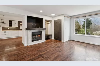 2210 Grade Road #7, Lake Stevens, WA 98258 - Photo 4