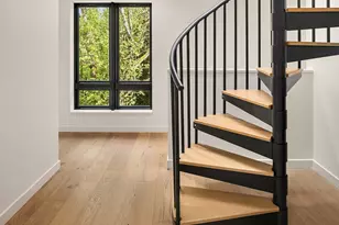 268 118th Ave SE, Bellevue, WA 98005 - Photo 10