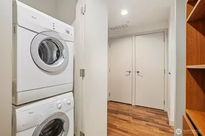 10650 NE 9th Place #721, Bellevue, WA 98004 - Photo 10