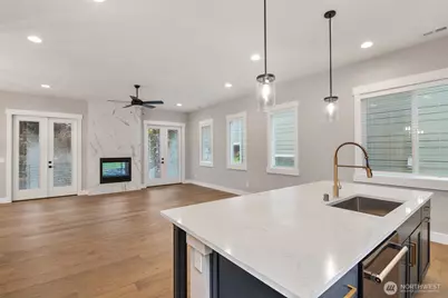 7523 S 130th Place, Seattle, WA 98178 - Photo 10