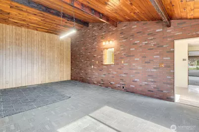 8637 24th Avenue SW, Seattle, WA 98106 - Photo 14