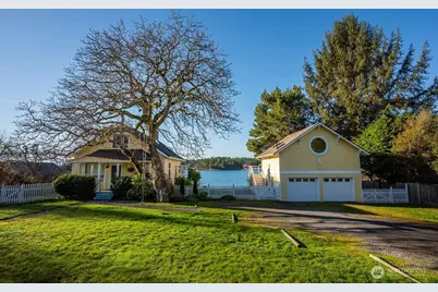 2612 Fisherman Bay Road, Lopez Island, WA 98261 - Photo 2
