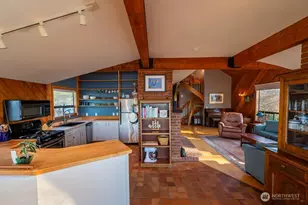 2612 Fisherman Bay Rd, Lopez Island, WA 98261 - Photo 10