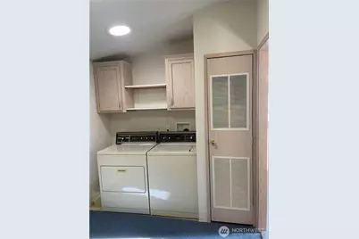 2610 E Section Street #16, Mount Vernon, WA 98274 - Photo 10