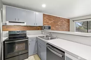 4404 Terrace Dr, Everett, WA 98203 - Photo 12