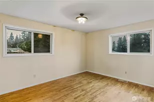 22827 Meridian Ave S, Bothell, WA 98021 - Photo 8