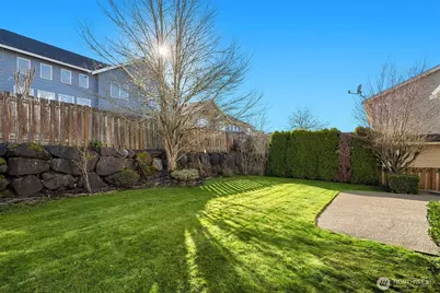 24039 SE 12th Place, Sammamish, WA 98075 - Photo 24