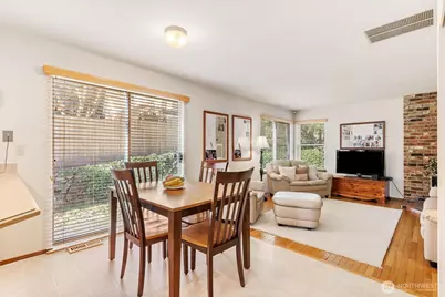 782 NW Apple Blossom Loop, Bremerton, WA 98311 - Photo 10