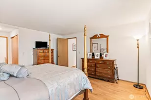 782 NW Apple Blossom Loop, Bremerton, WA 98311 - Photo 18