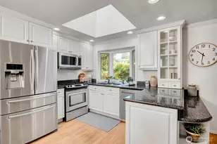 2646 168th Pl NE, Bellevue, WA 98008 - Photo 14