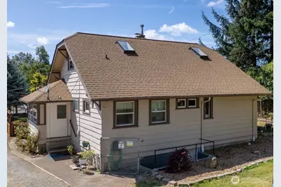 8515 Golden Given Road E, Tacoma, WA 98445 - Photo 12