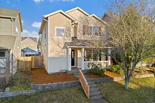 1682 Brown Ave, DuPont, WA 98327 - Photo 1