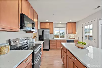 1682 Brown Avenue, DuPont, WA 98327 - Photo 12