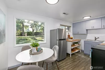 5606 222nd Place SW, Mountlake Terrace, WA 98043 - Photo 4