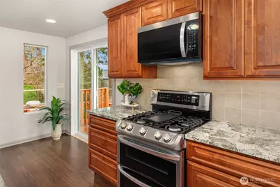 19921 10th Drive SE, Bothell, WA 98012 - Photo 14