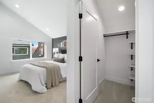 316 N 84th St, Seattle, WA 98103 - Photo 14