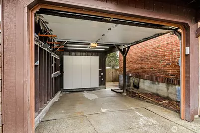 2351 47th Avenue SW, Seattle, WA 98116 - Photo 36
