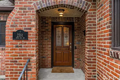 2351 47th Avenue SW, Seattle, WA 98116 - Photo 4