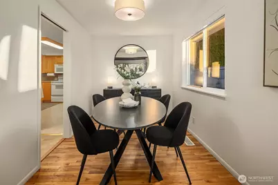 8818 22nd Avenue SW, Seattle, WA 98106 - Photo 12