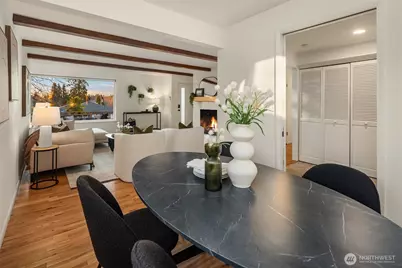 8818 22nd Avenue SW, Seattle, WA 98106 - Photo 10