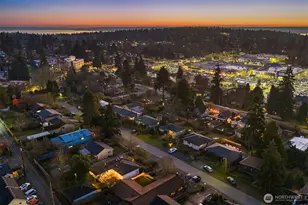 8818 22nd Ave SW, Seattle, WA 98106 - Photo 36