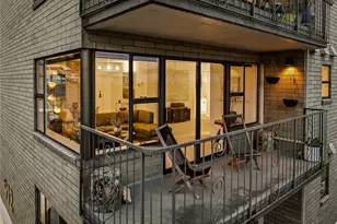 912 3rd Ave W, Seattle, WA 98119 - Photo 32