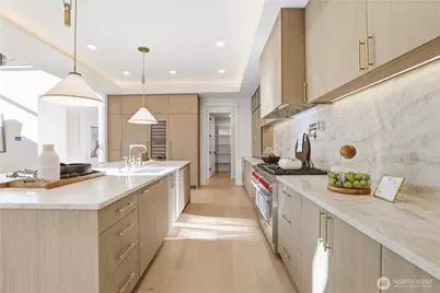 2202 102nd Place SE, Bellevue, WA 98004 - Photo 8