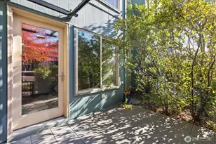 4422 Bagley Ave N, Seattle, WA 98103 - Photo 20