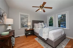 10332 Ashworth Ave N, Seattle, WA 98133 - Photo 12