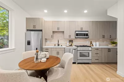 6546 A Latona Avenue NE, Seattle, WA 98115 - Photo 14