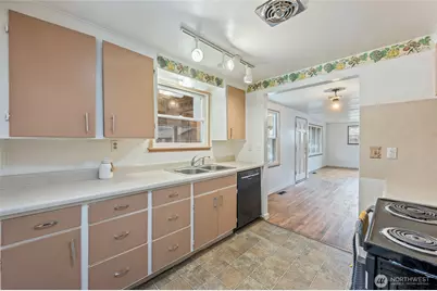 1260 Dakota St., Wenatchee, WA 98801 - Photo 12