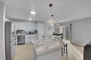 6242 71st Ave Ct W, University Place, WA 98467 - Photo 2