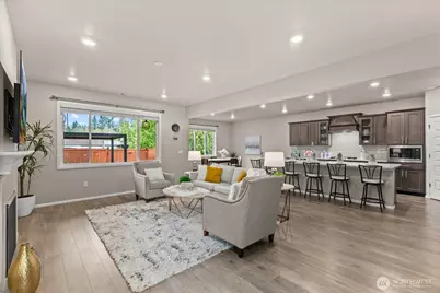 12113 9th Place SE, Lake Stevens, WA 98258 - Photo 2