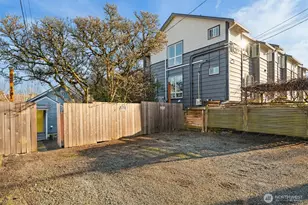 4731 36th Ave S, Seattle, WA 98118 - Photo 24