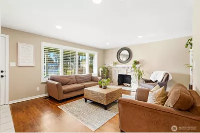 4705 237th Street SW, Mountlake Terrace, WA 98043 - Photo 6