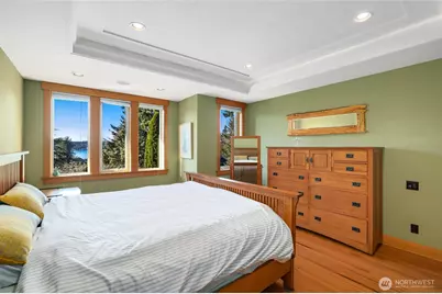 7011 Cooper Point Road NW, Olympia, WA 98502 - Photo 16