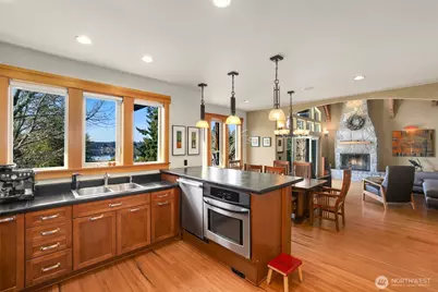 7011 Cooper Point Road NW, Olympia, WA 98502 - Photo 14