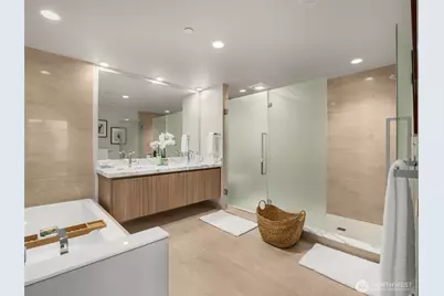 583 Battery Street #3802N, Seattle, WA 98121 - Photo 18