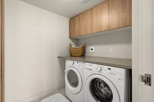 583 Battery St, Seattle, WA 98121 - Photo 20