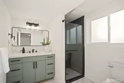 708 Waverly Avenue, Everett, WA 98201 - Photo 24