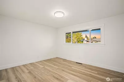 708 Waverly Avenue, Everett, WA 98201 - Photo 16