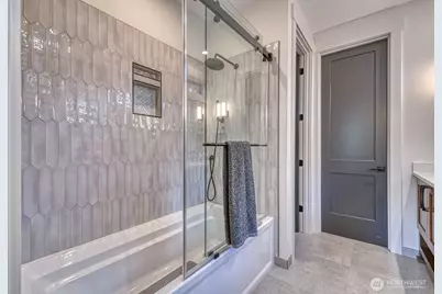 1 Crescent Valley Drive NW, Gig Harbor, WA 98332 - Photo 24