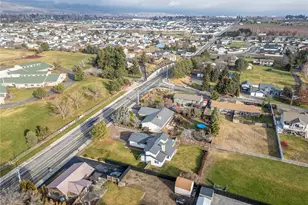 1856 4th St SE, East Wenatchee, WA 98802 - Photo 34